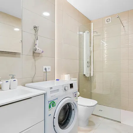 Апартаменты Neptuno Ocean View, Line With Pool