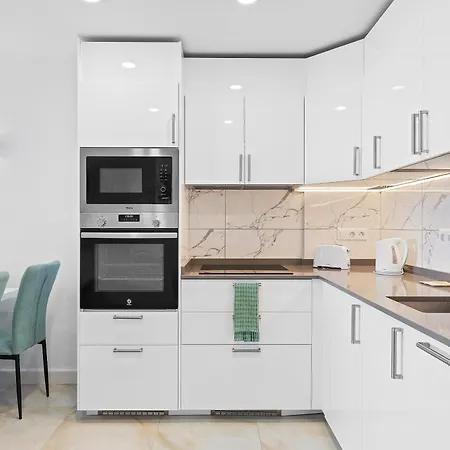 Апартаменты Neptuno Ocean View, Line With Pool Пуэрто-де-Сантьяго