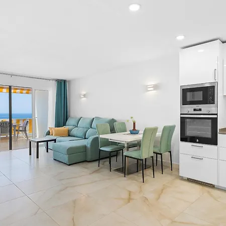 Апартаменты Neptuno Ocean View, Line With Pool Пуэрто-де-Сантьяго